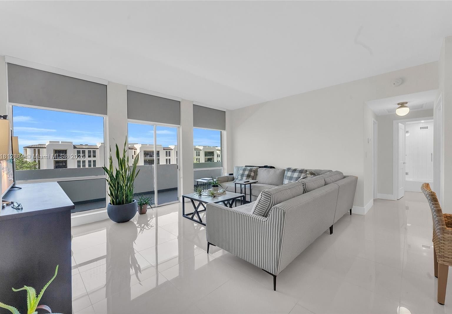 700 Biltmore Way APT 505 Coral Gables, FL 33134 - Thumbnail 5