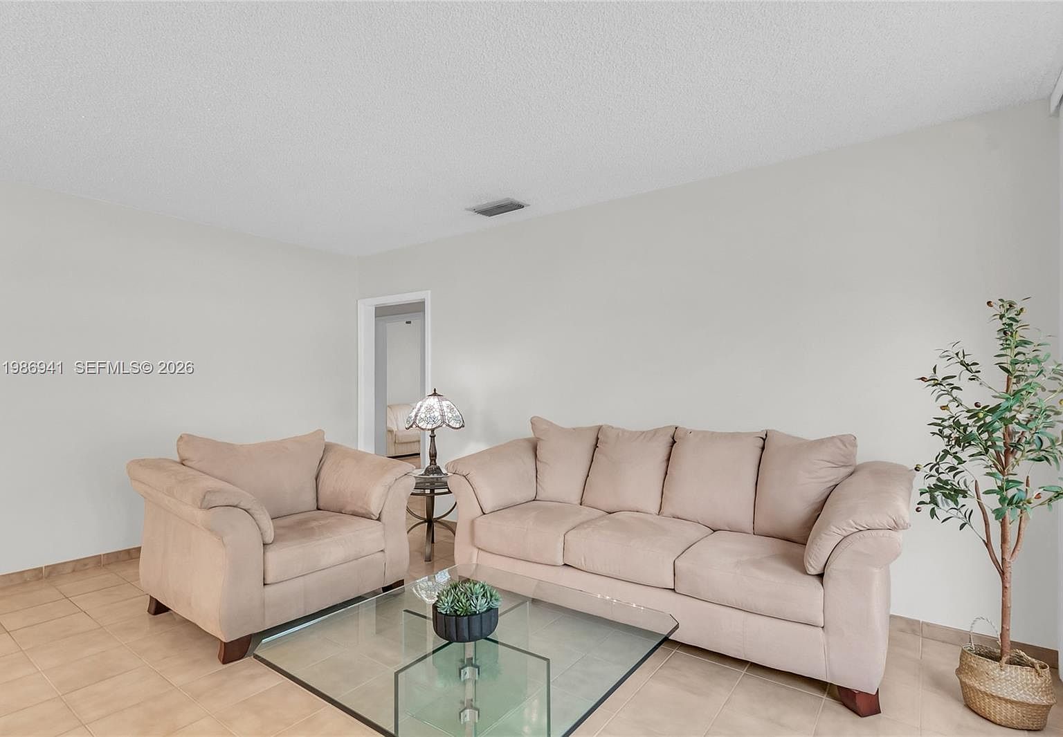 1081 SW 63rd Ave West Miami, FL 33144 - Thumbnail 5