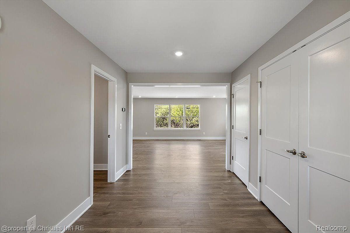 2536 Collegewood St Ypsilanti, MI 48197 - Thumbnail 5