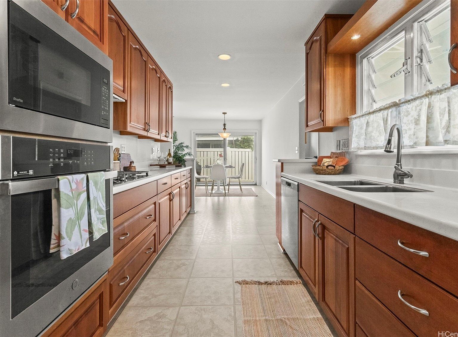 642 Papalani St Kailua, HI 96734 - Thumbnail 5