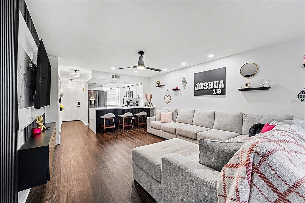 5197 Silent Loop APT 121 New Port Richey, FL 34652 - Thumbnail 5