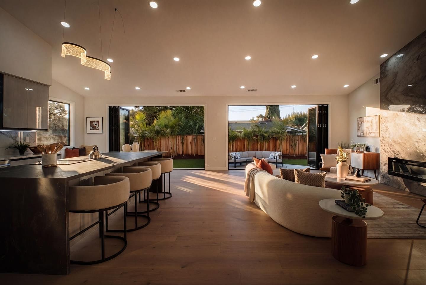 806 Emily Dr Mountain View, CA 94043 - Thumbnail 5