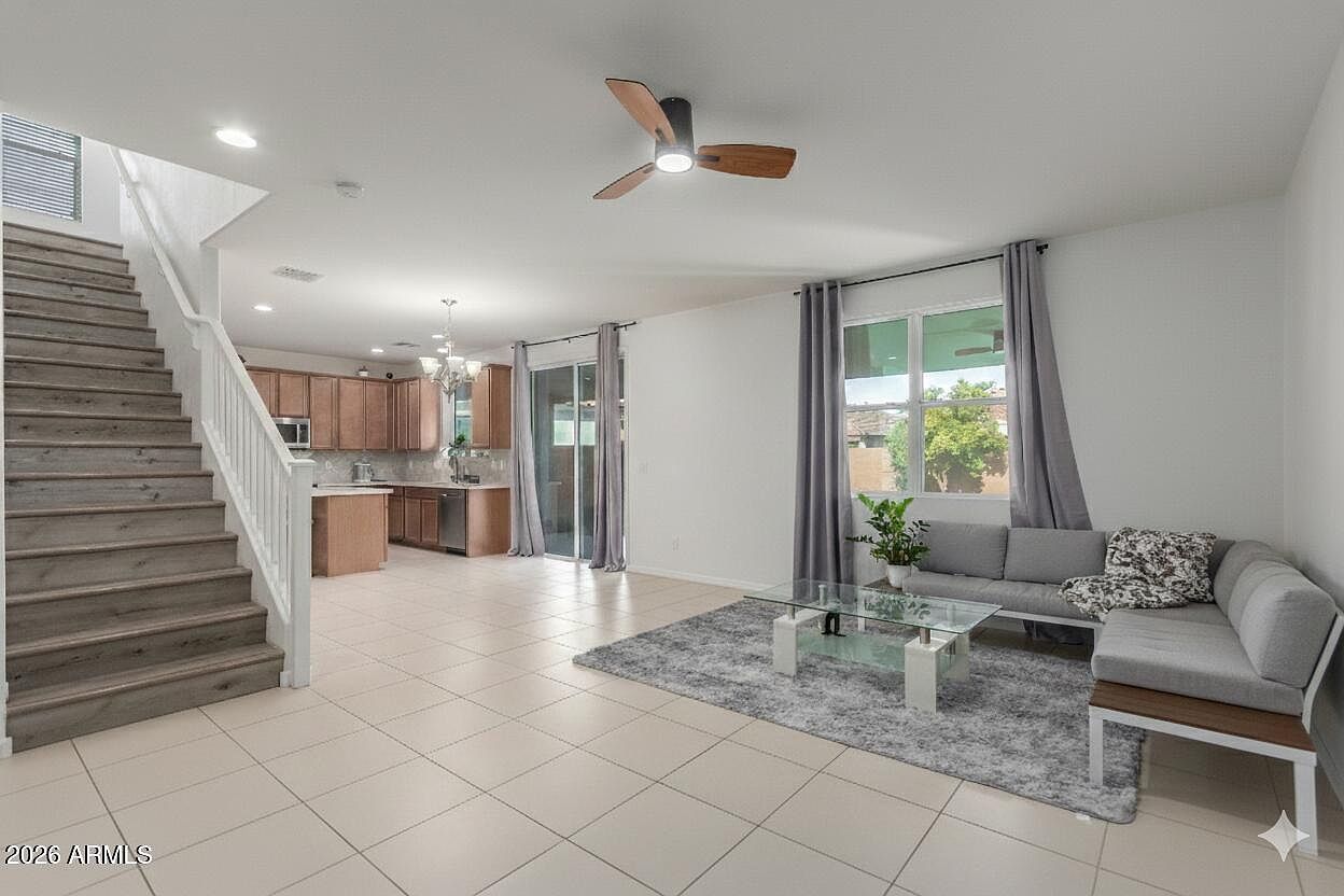 10162 E Theorem Dr Mesa, AZ 85212 - Thumbnail 5