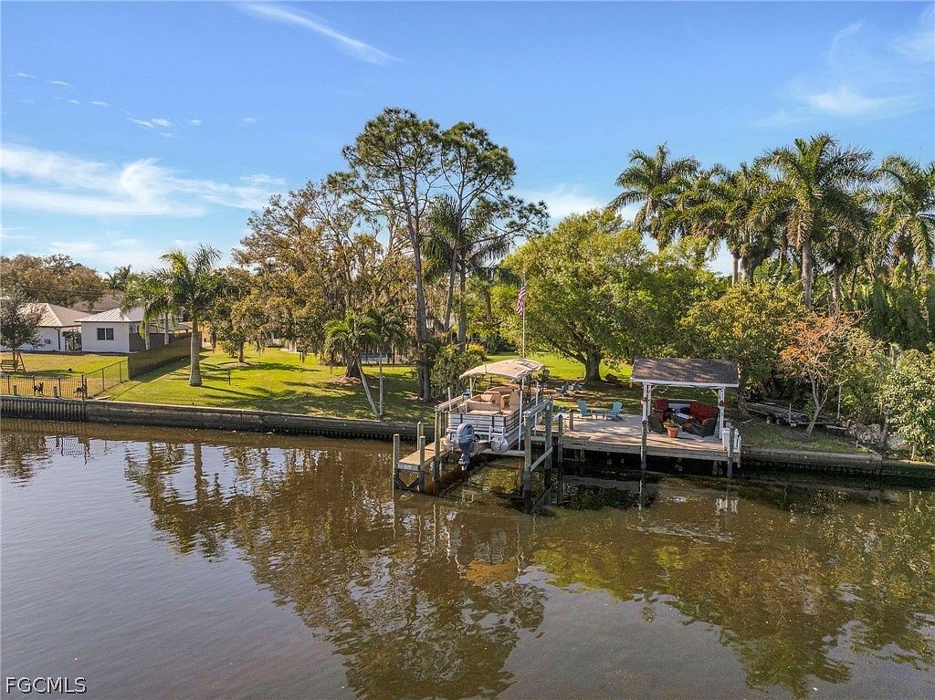 14526 Riverside Dr Fort Myers, FL 33905 - Thumbnail 5