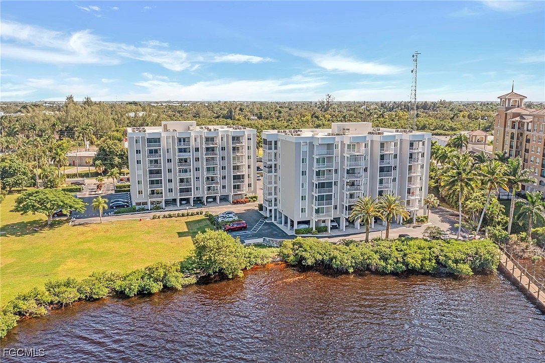 2875 Palm Beach Blvd #205 Fort Myers, FL 33916 - Thumbnail 5