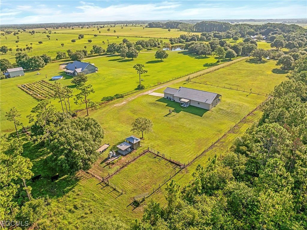 99 Trader Rd Fort Denaud, FL 33935 - Thumbnail 5