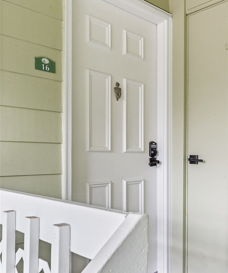 2409 S 222nd St APT B16 Des Moines, WA 98198 - Thumbnail 5