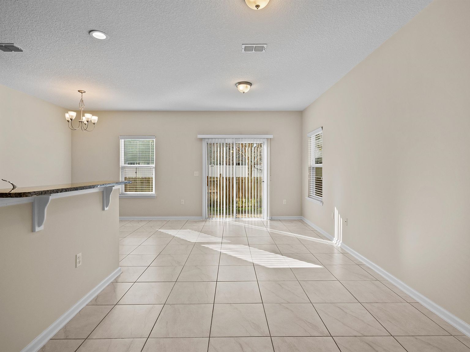 121 Moultrie Village Ln Saint Augustine, FL 32086 - Thumbnail 5