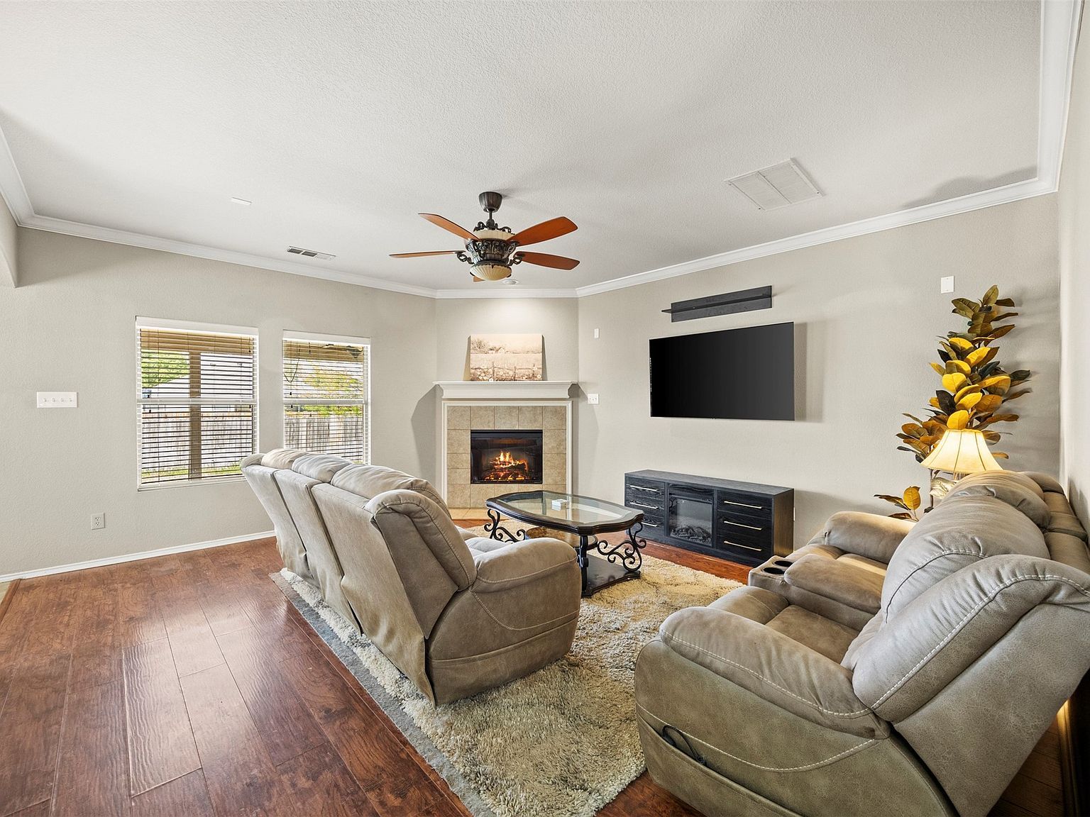 420 Goldstone Ln Fort Worth, TX 76131 - Thumbnail 5