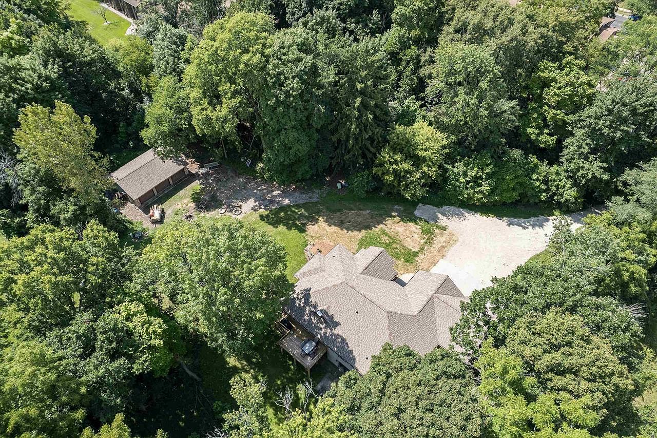 1000 Whitetail Dr Fort Atkinson, WI 53538 - Thumbnail 5