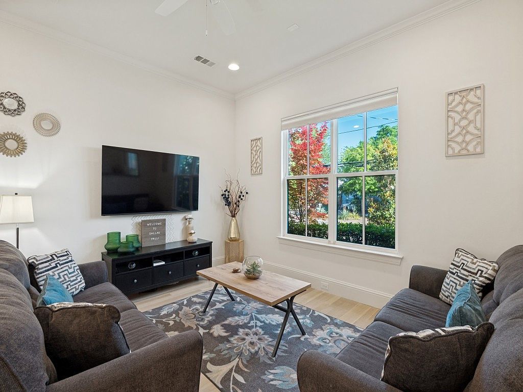 732 W 7th St Dallas, TX 75208 - Thumbnail 5
