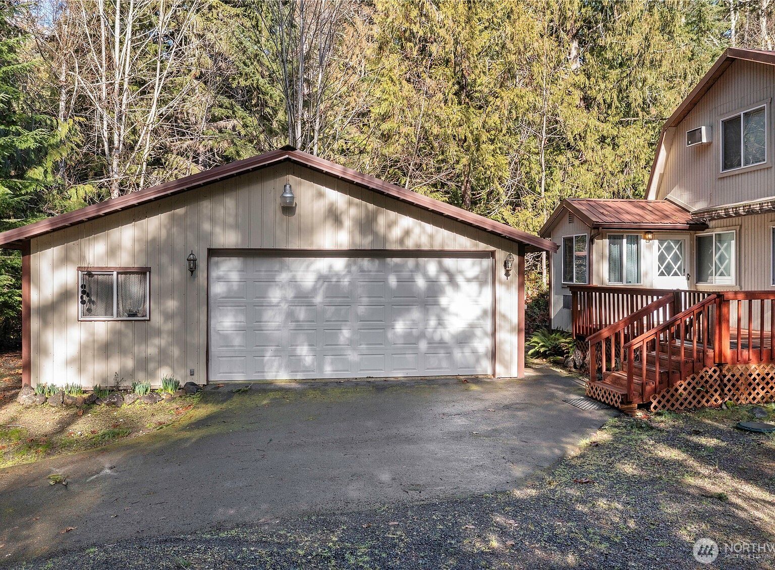 941 N Potlatch Dr Hoodsport, WA 98548 - Thumbnail 5