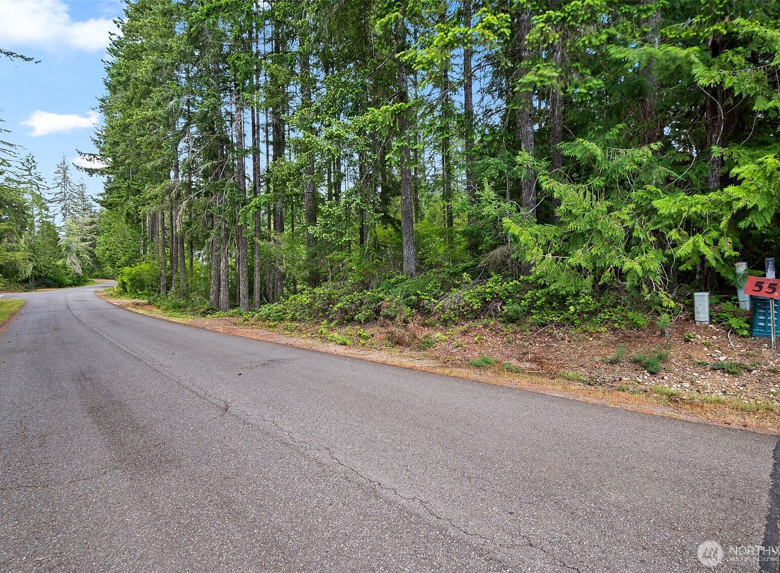531 N Fairway Dr W Hoodsport, WA 98548 - Thumbnail 5