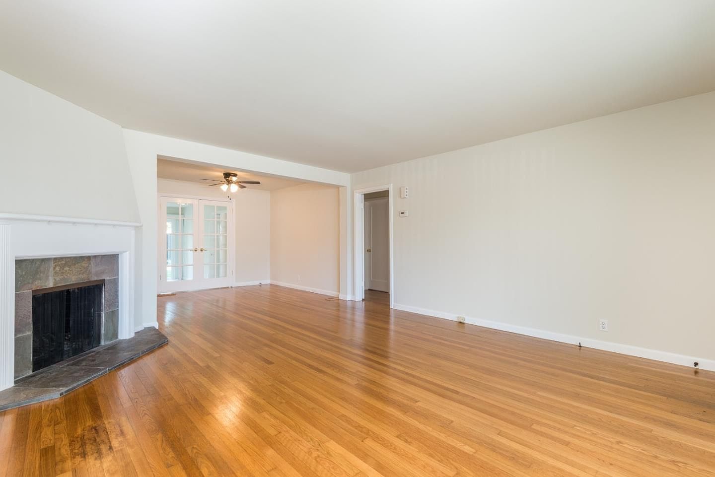 1638 Anamor St Redwood City, CA 94061 - Thumbnail 5