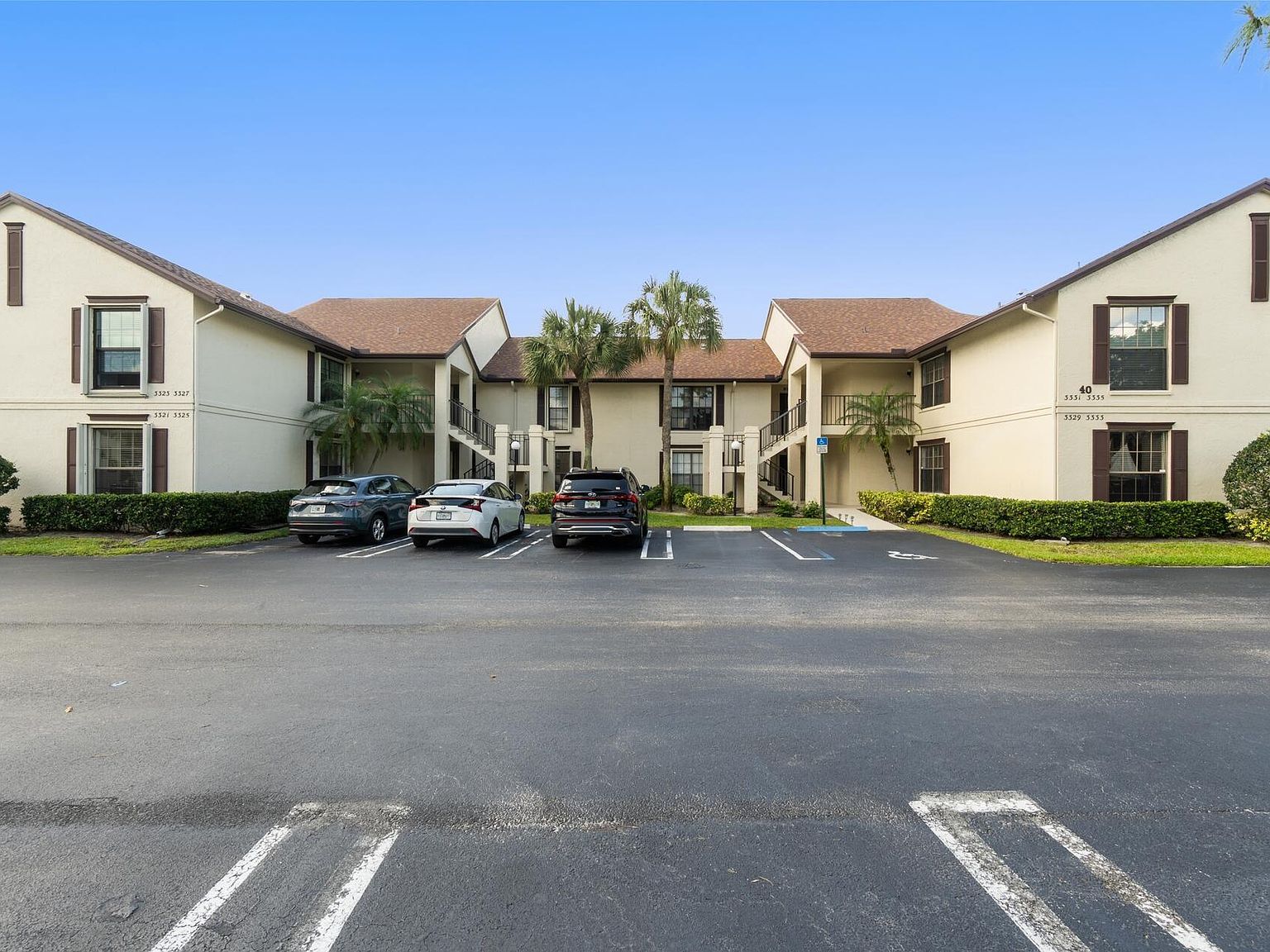 3333 Jog Park Dr Greenacres, FL 33467 - Thumbnail 5