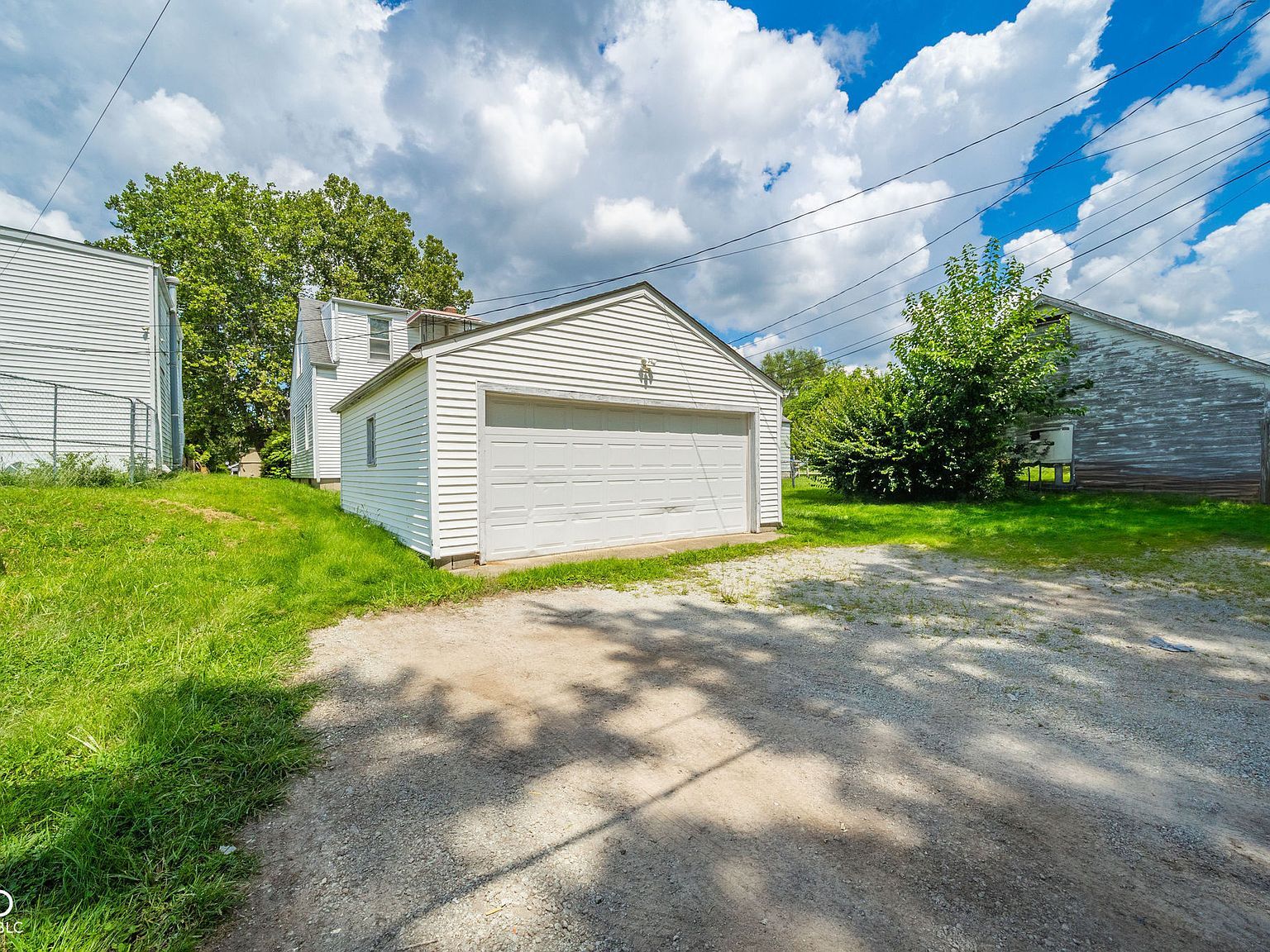 239 W 38th St Anderson, IN 46013 - Thumbnail 5