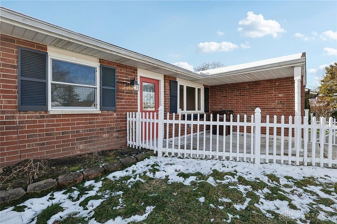 1715 Dover Ave Piqua, OH 45356 - Thumbnail 5