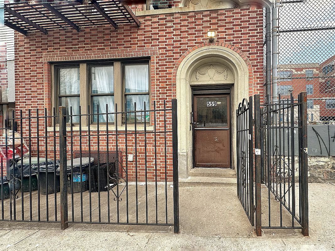 559 51st St FLOOR 1 Brooklyn, NY 11220 - Thumbnail 5