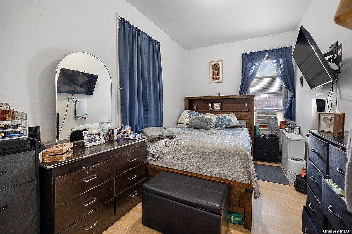 14716 20th Ave APT 1 Whitestone, NY 11357 - Thumbnail 5