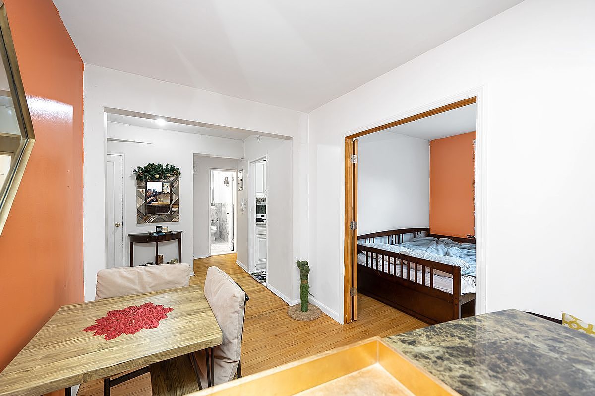 88-09 35th Ave APT 2O Jackson Heights, NY 11372 - Thumbnail 5