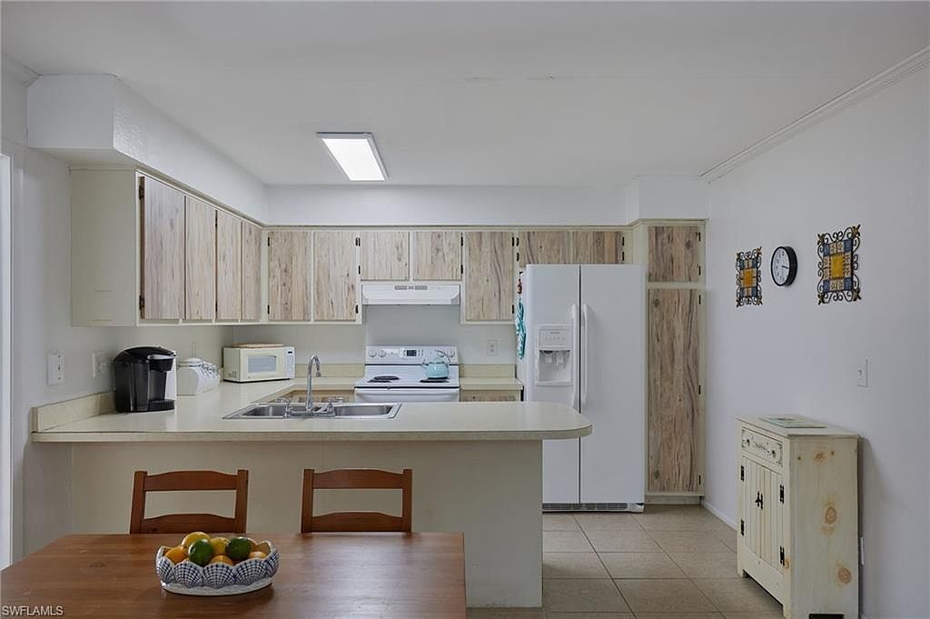 1100 Pondella Rd APT 916 Cape Coral, FL 33909 - Thumbnail 5