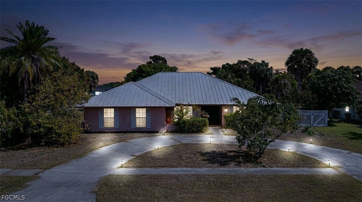 4220 Prestwick Ct North Fort Myers, FL 33903 - Thumbnail 5