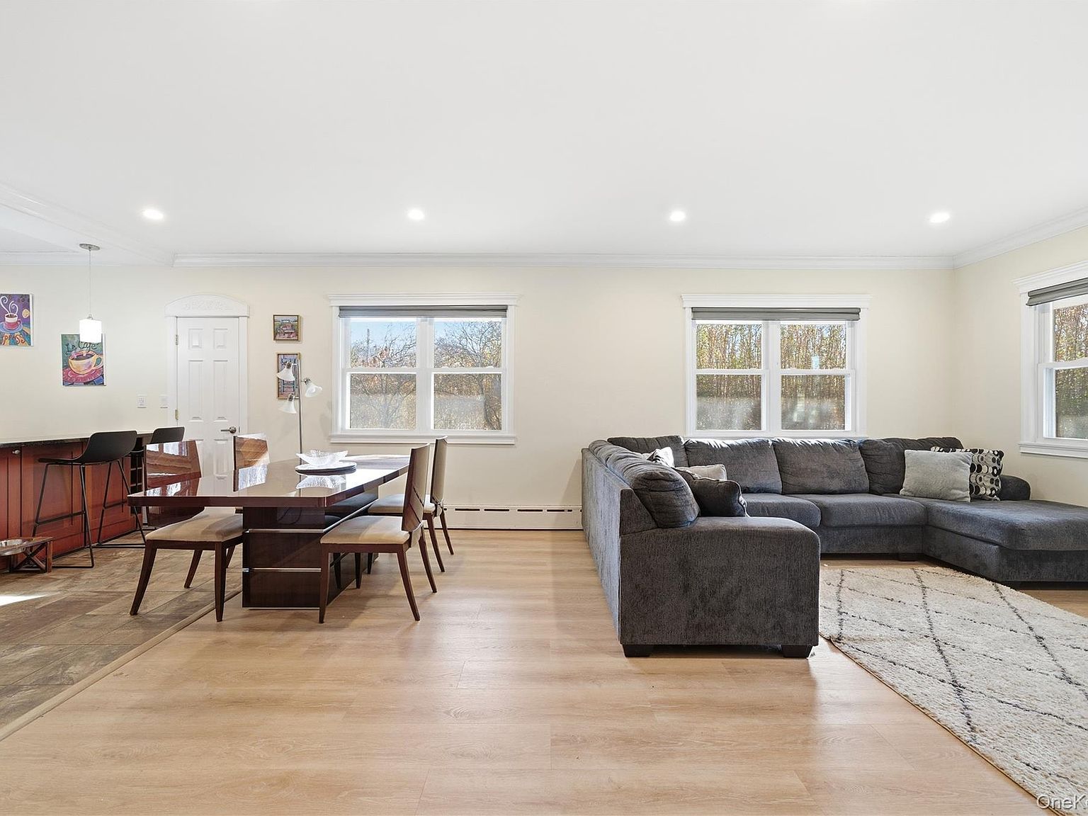 200 N Side Rd Wading River, NY 11792 - Thumbnail 5