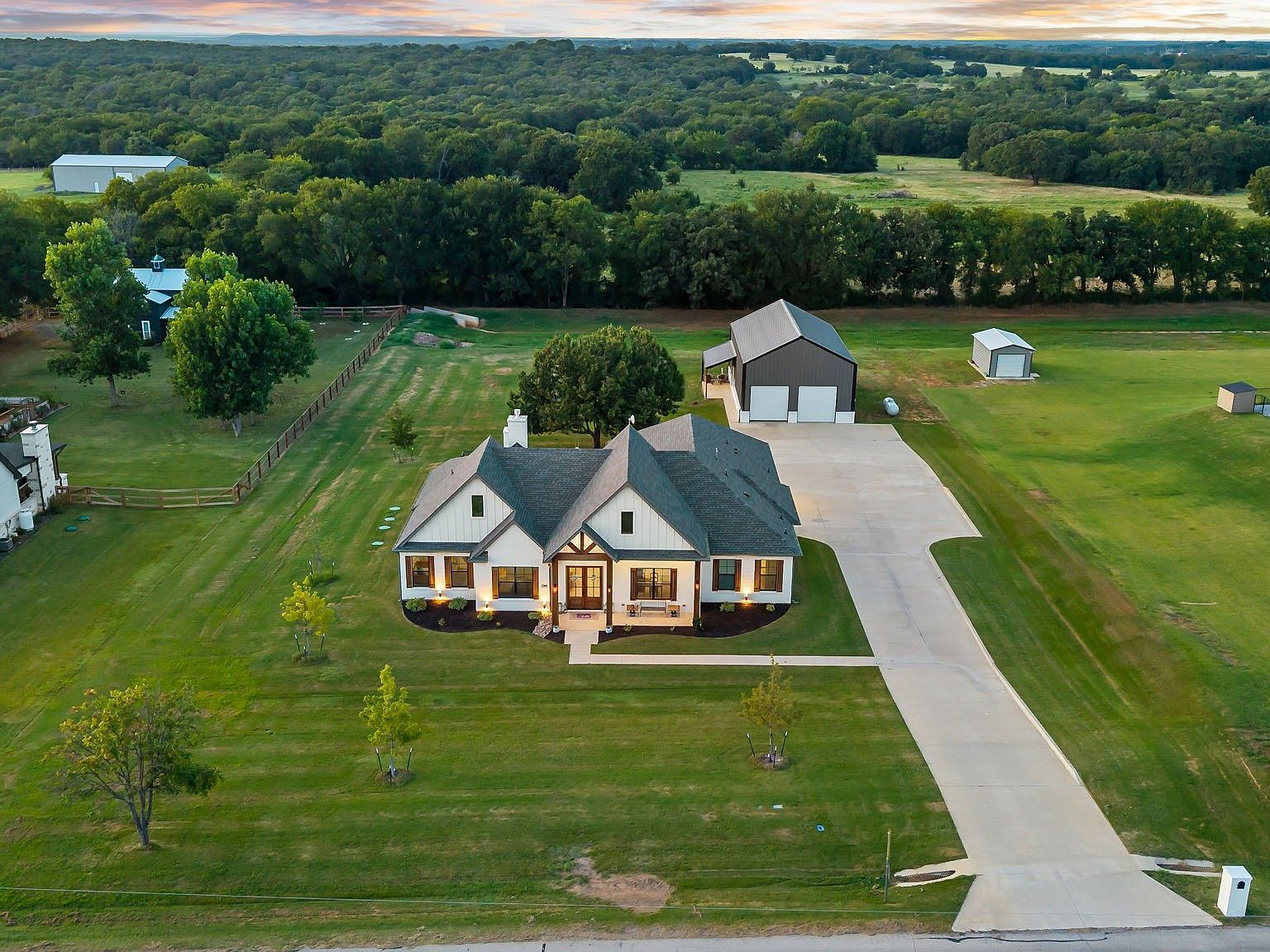 7360 Shady Oak Dr Aubrey, TX 76227 - Thumbnail 5