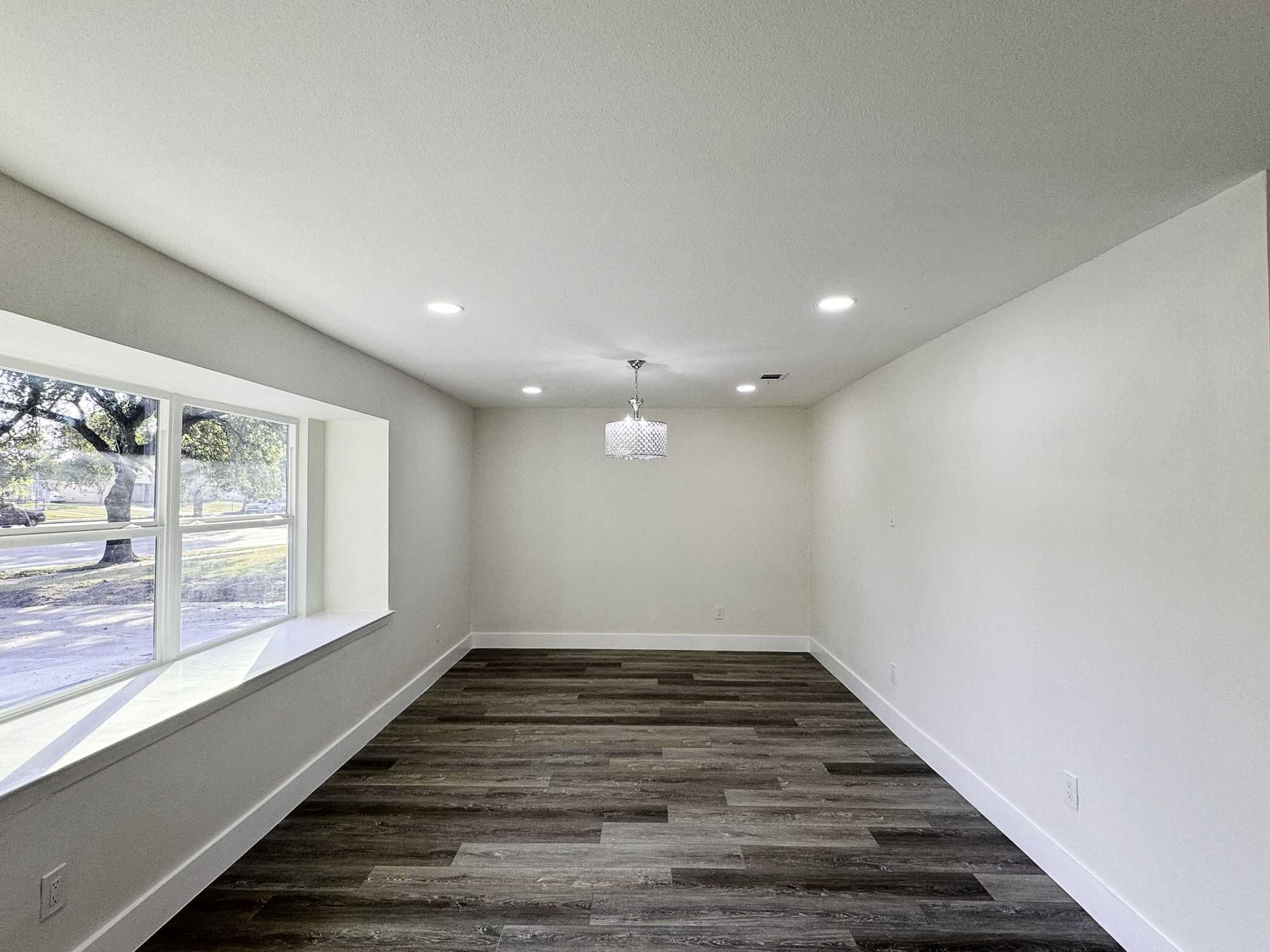 5814 W Bellfort Ave, Houston, TX, USA, 77035 - Thumbnail 5