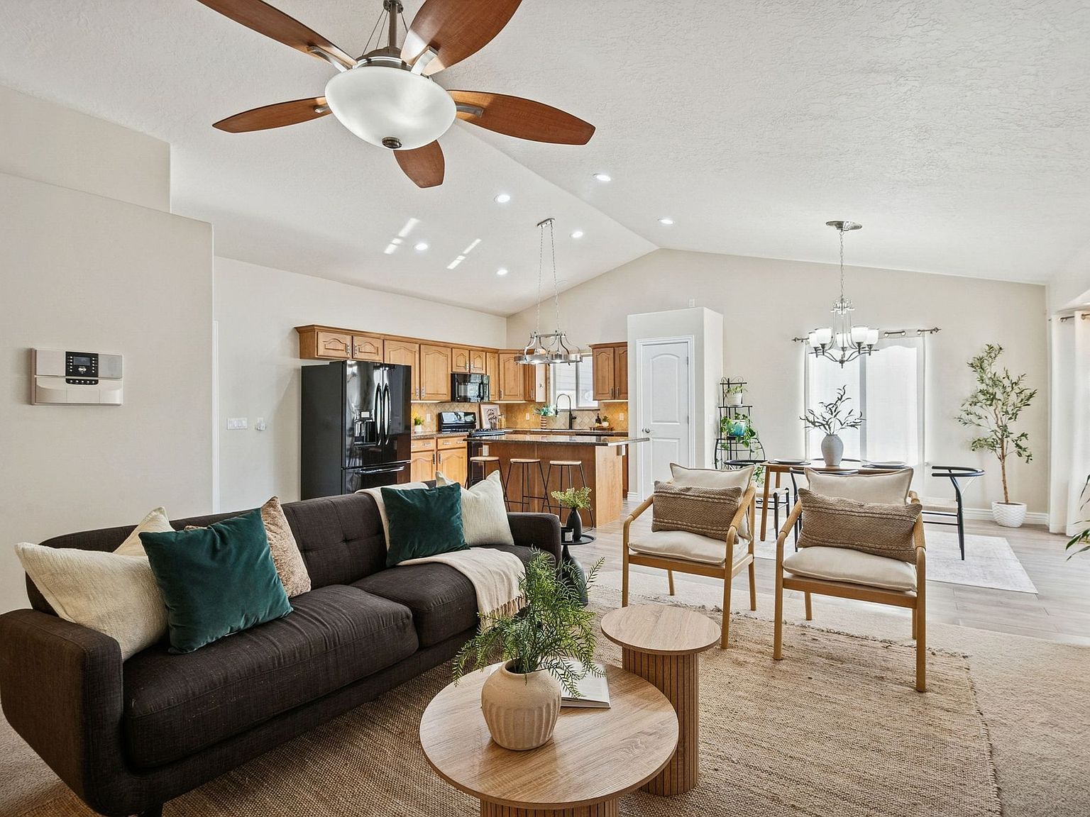 2117 N 170 W Tooele, UT 84074 - Thumbnail 5