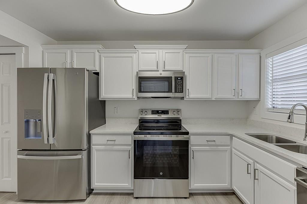 2485 Hidden Cove Ct APT C Gainesville, GA 30501 - Thumbnail 5