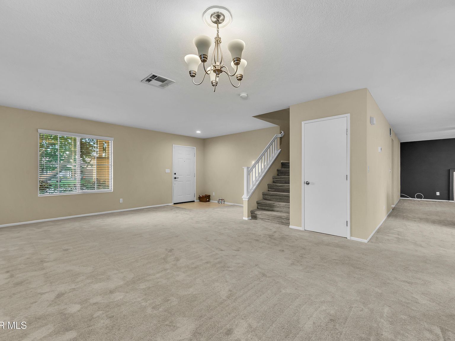 2136 Westpark Dr Rosamond, CA 93560 - Thumbnail 5