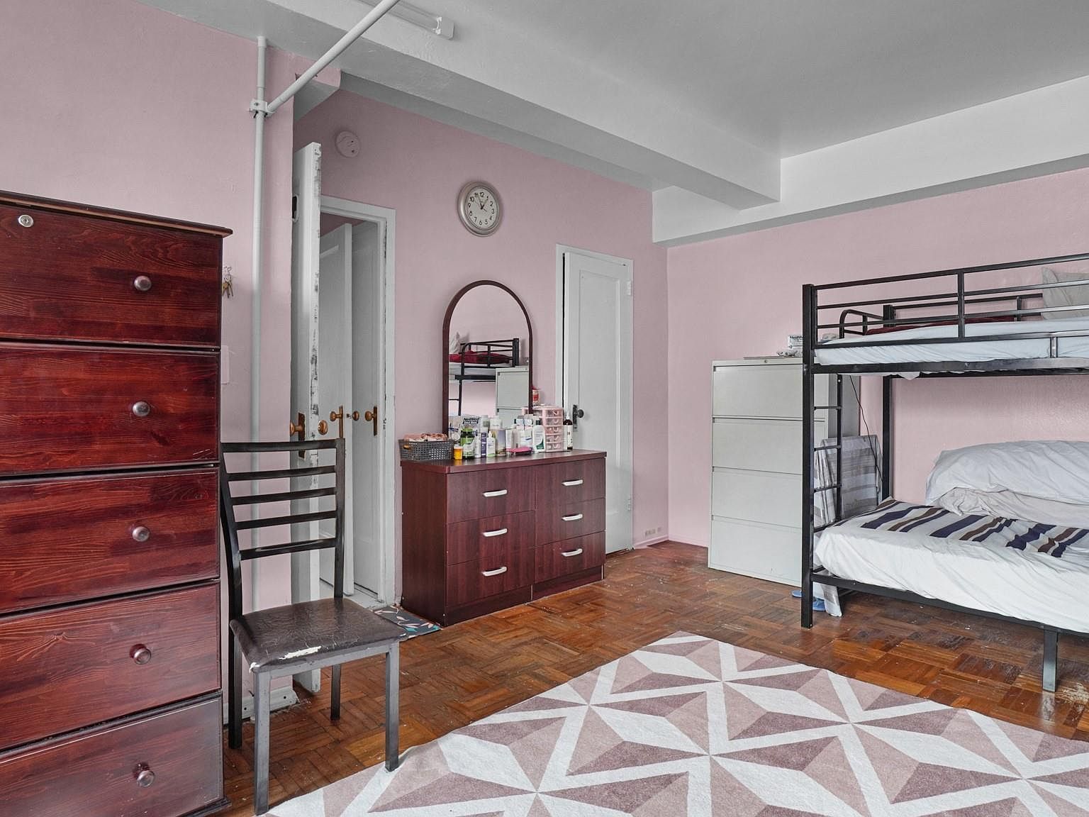 2049 McGraw Ave APT 2C Bronx, NY 10462 - Thumbnail 5