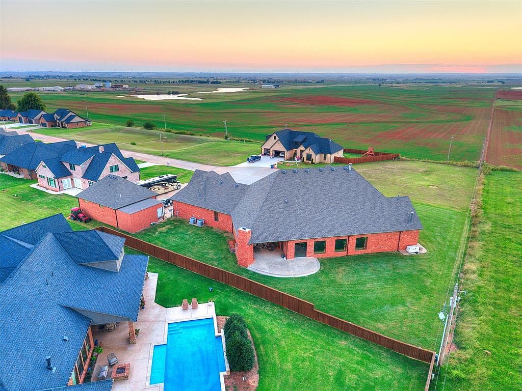 610 Lawrence Dr Okarche, OK 73762 - Thumbnail 5