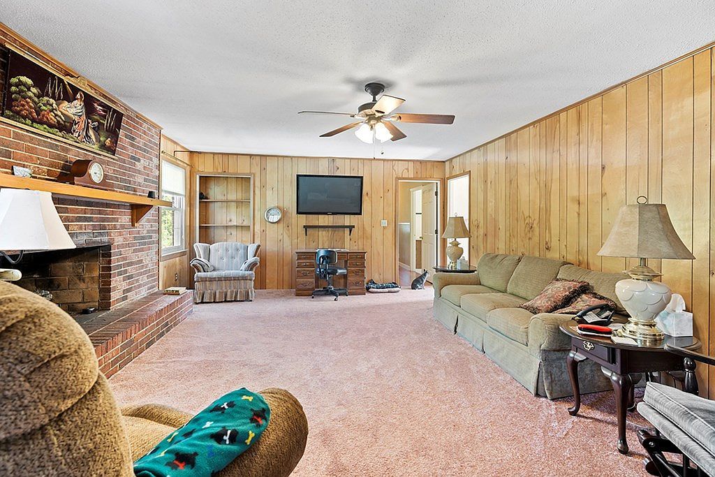 119 Meadowview Ln Greenwood, SC 29646 - Thumbnail 5