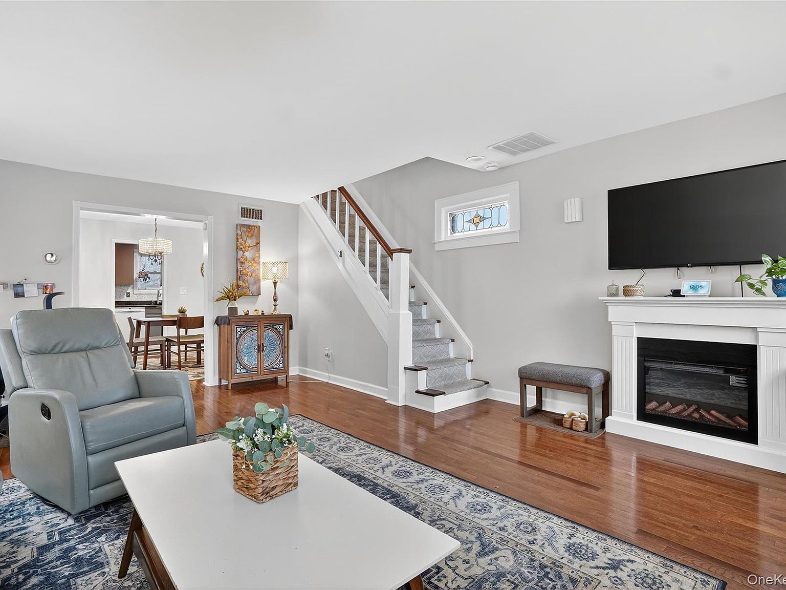 9028 218th Pl Queens Village, NY 11428 - Thumbnail 5