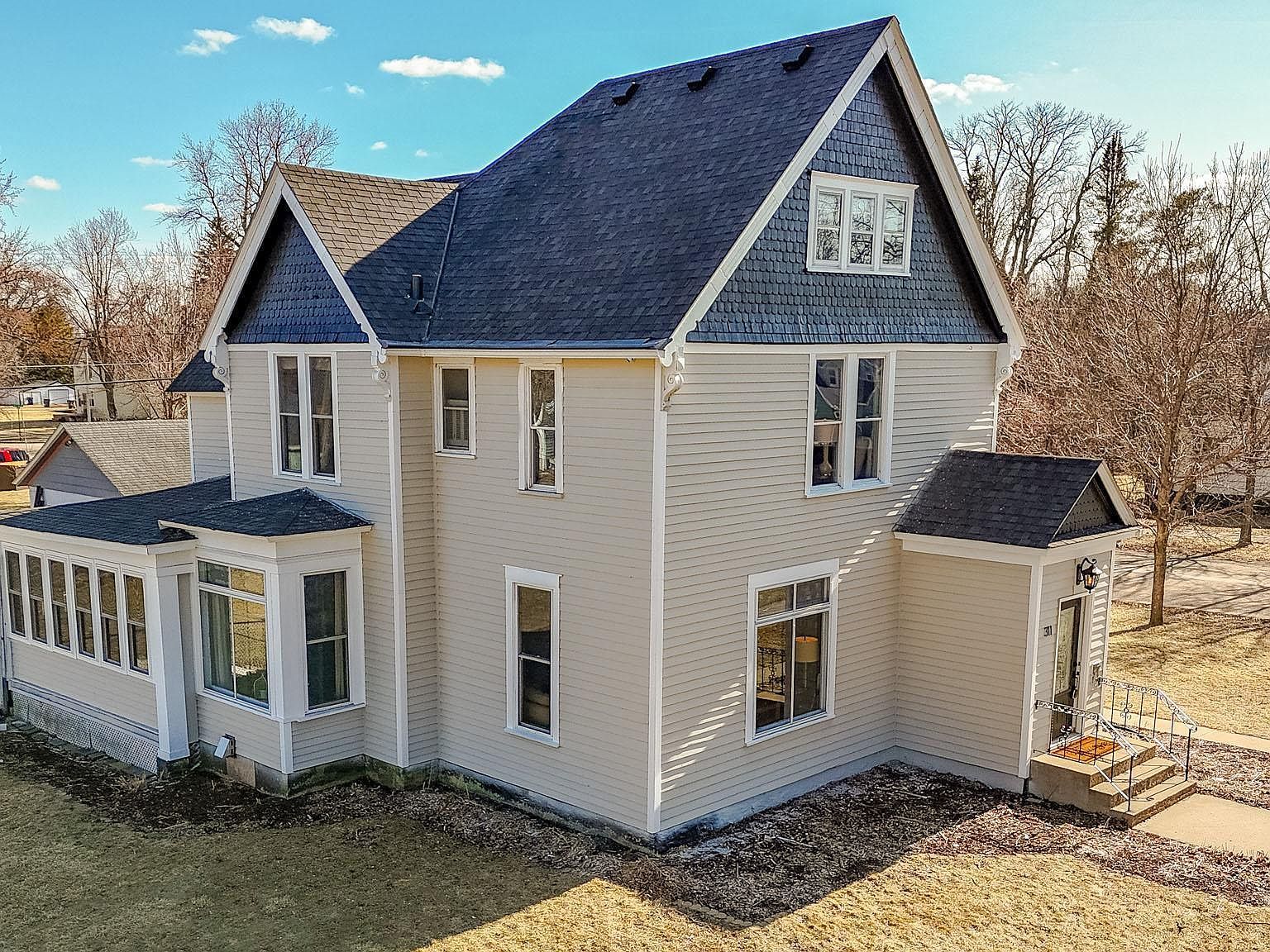 311 W 7th St Morris, MN 56267 - Thumbnail 5