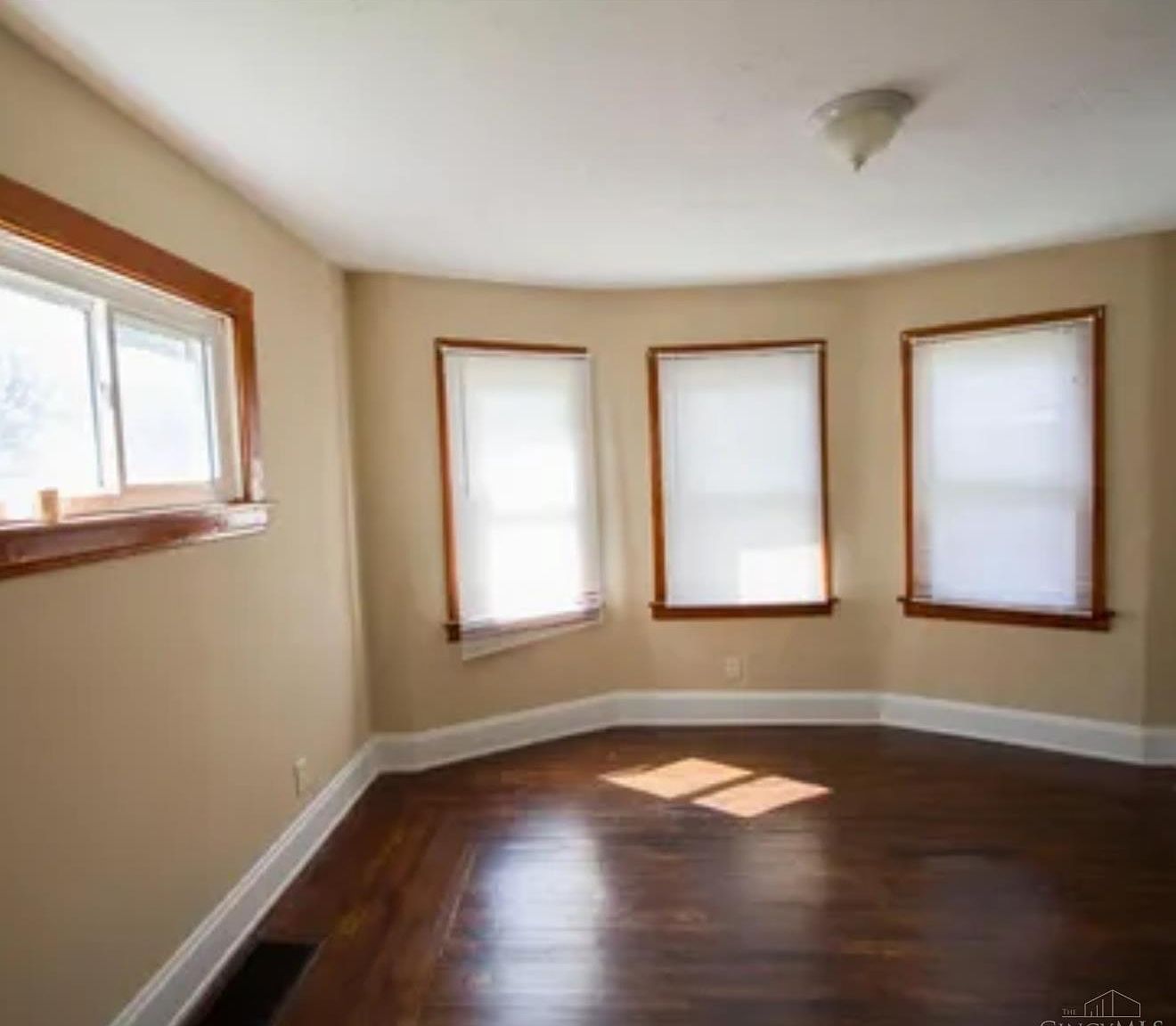 3230 Stanhope Ave Cincinnati, OH 45211 - Thumbnail 5