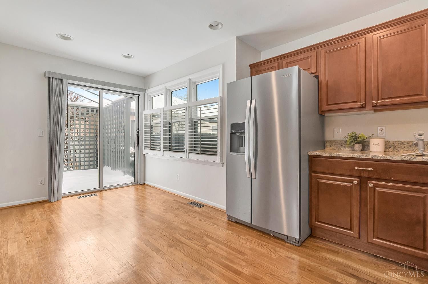 8837 Montgomery Rd Cincinnati, OH 45236 - Thumbnail 5