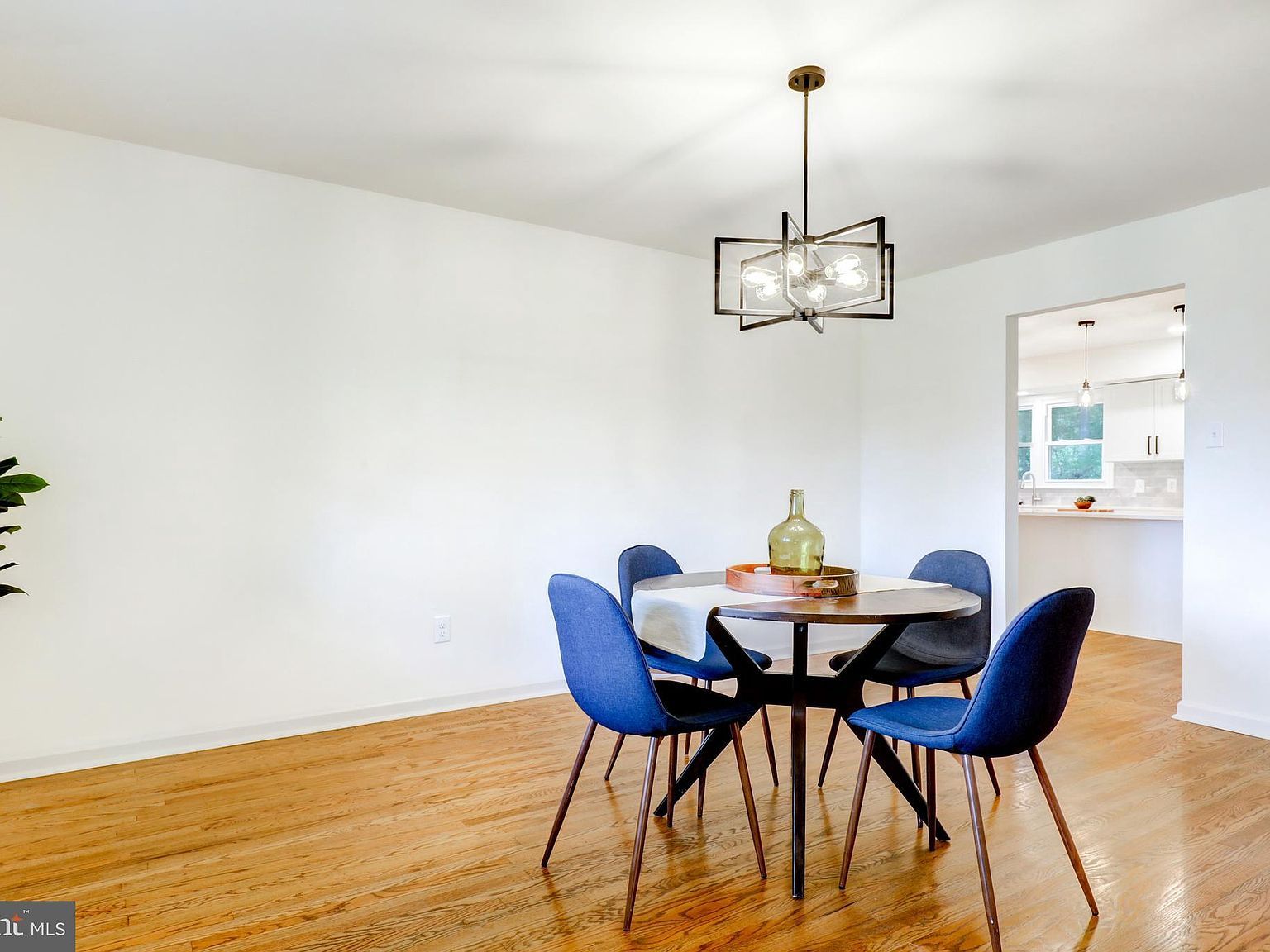 4928 Edgewood Rd Doylestown, PA 18902 - Thumbnail 5