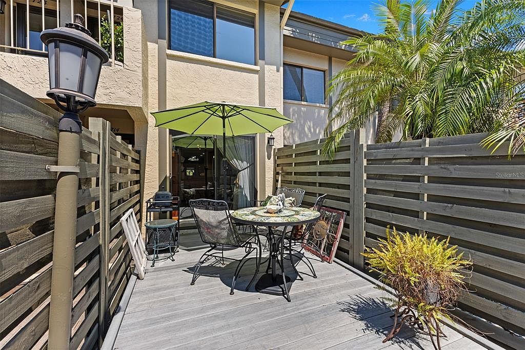 3165 Landmark Dr APT 714 Clearwater, FL 33761 - Thumbnail 5