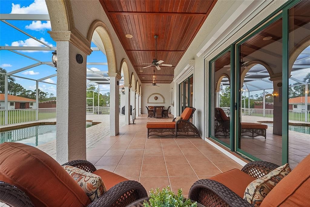 7025 Saddle Creek Cir Sarasota, FL 34241 - Thumbnail 5