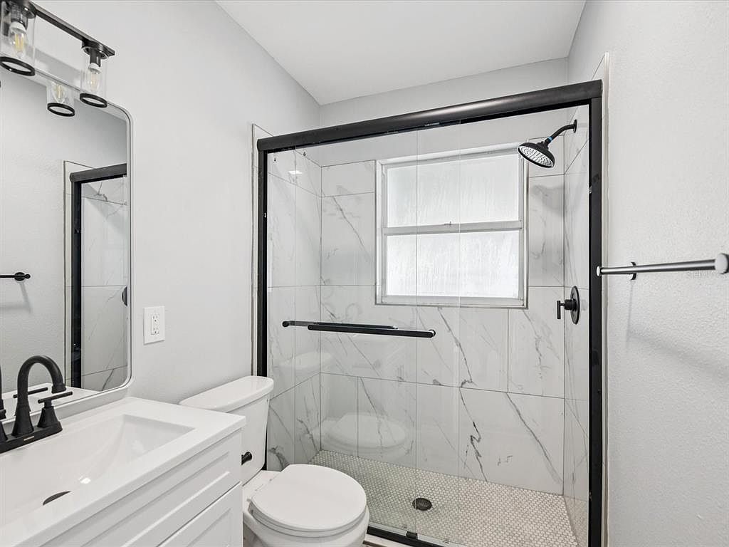 151 80th Ave NE Saint Petersburg, FL 33702 - Thumbnail 5