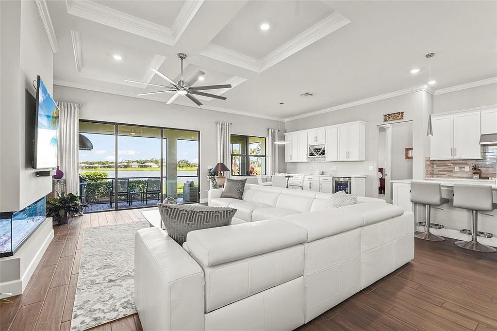 7948 Grande Shores Dr Sarasota, FL 34240 - Thumbnail 5