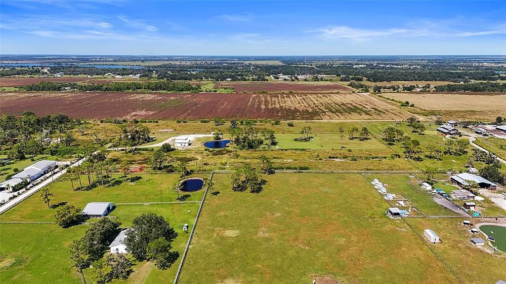 4625 241st St E Myakka City, FL 34251 - Thumbnail 5