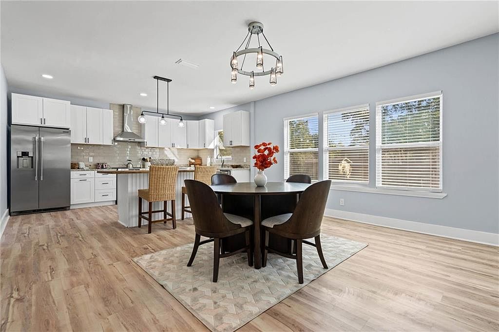 1850 Old Shell Rd Mobile, AL 36607 - Thumbnail 5