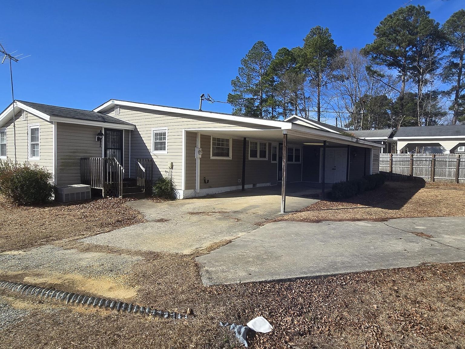 480 Five Bridge Rd Clinton, NC 28328 - Thumbnail 5