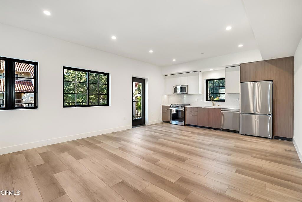 139 S Oak Knoll Ave #103 Pasadena, CA 91101 - Thumbnail 5