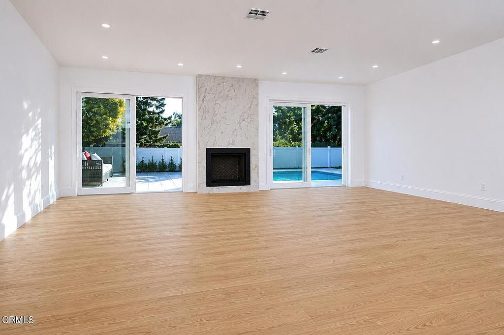 11314 Gladwin St Los Angeles, CA 90049 - Thumbnail 5