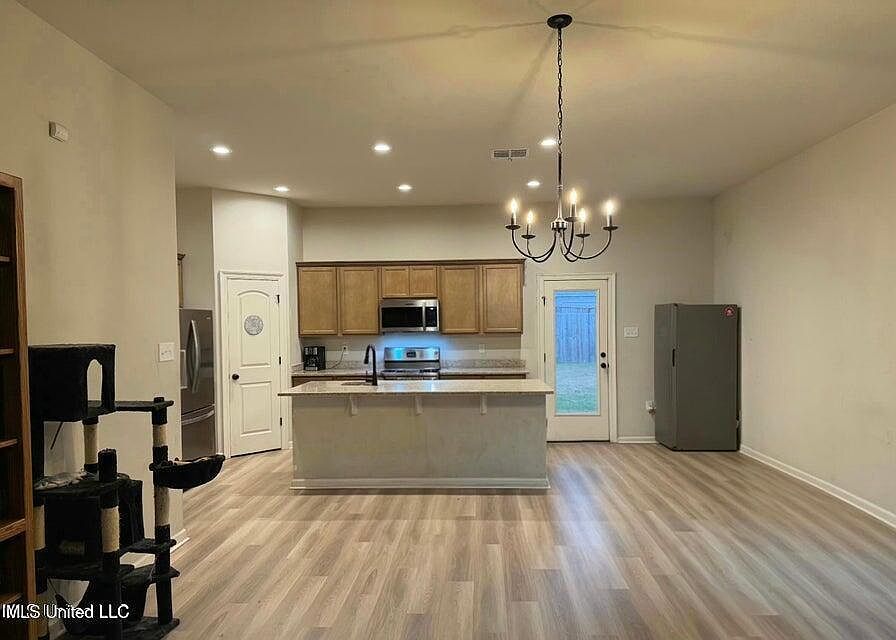 11416 Crystal Lake Dr Gulfport, MS 39503 - Thumbnail 5